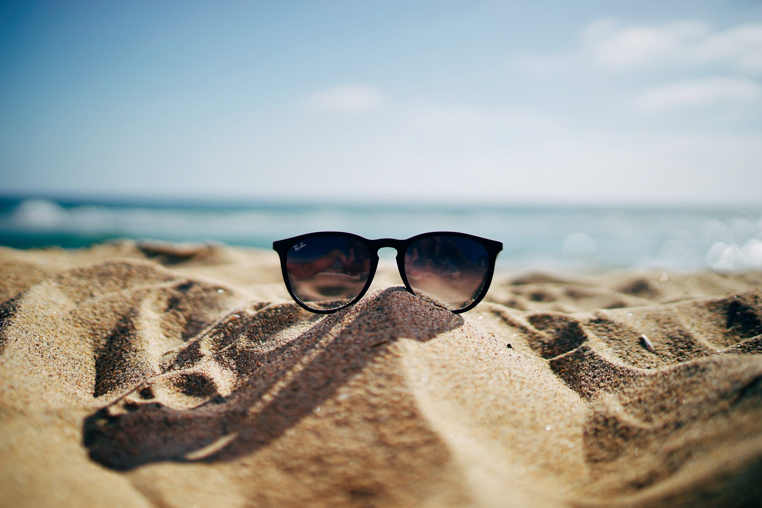 What to Know of UV Sunglasses: Secret to Shielding Your Eyes by